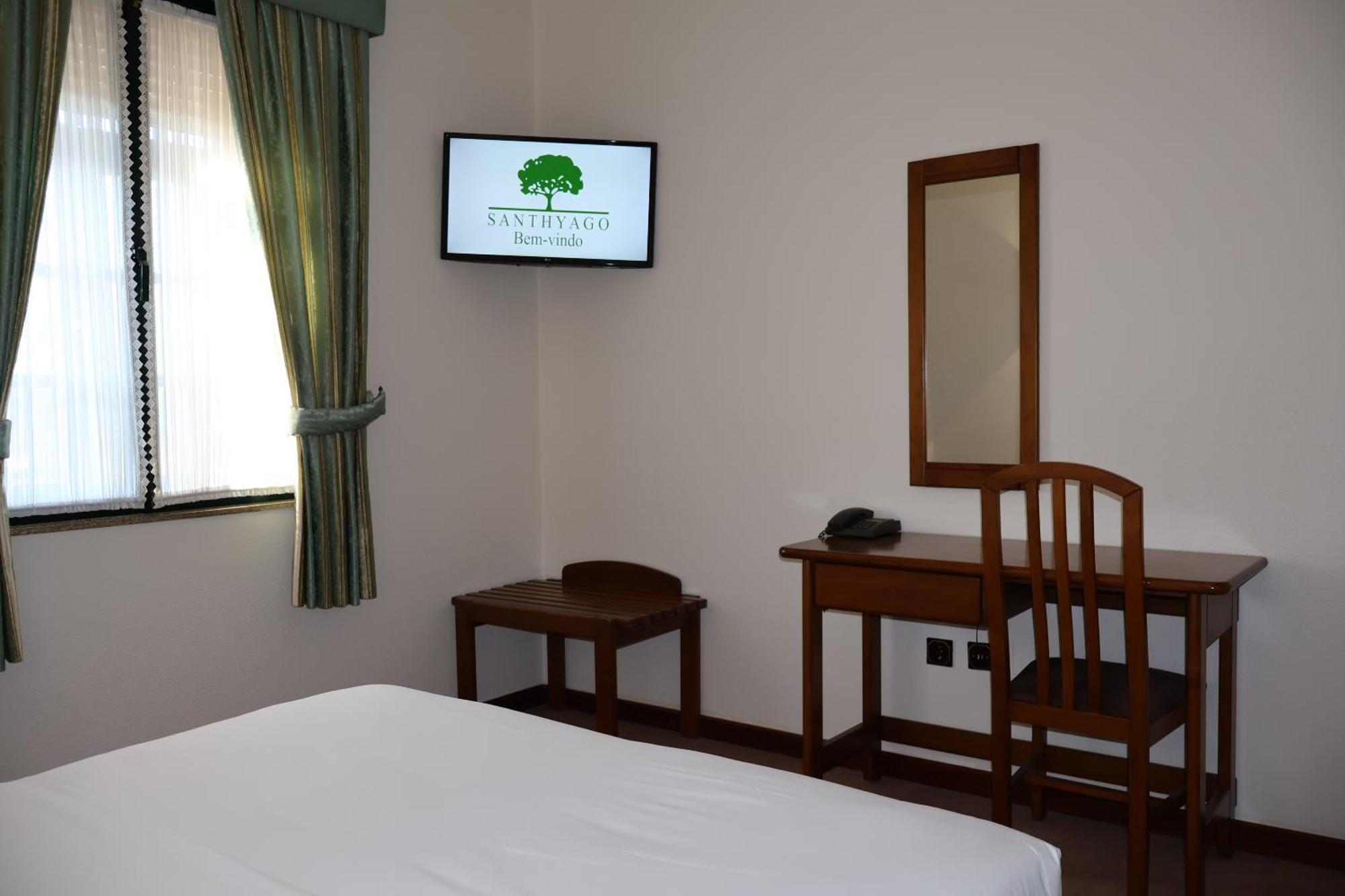 Hotel Santhyago Trofa Ruang foto